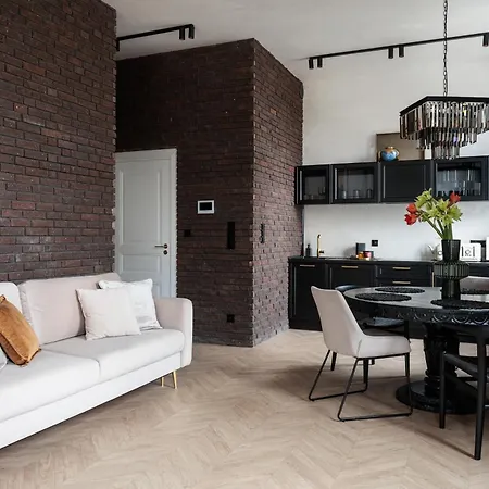 Luksusowy Na Podgorzu - By Upstairs Apartmán *